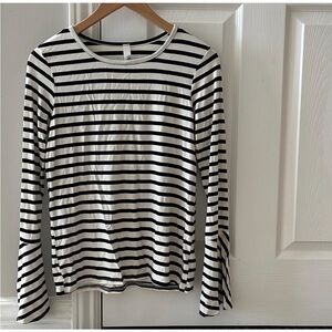 Jolie Black and White Striped Long Sleeve Top